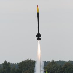 Sakal D Adamce - start